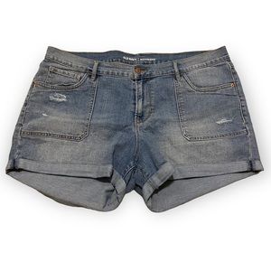 Light Wash Boyfriend Jean Shorts